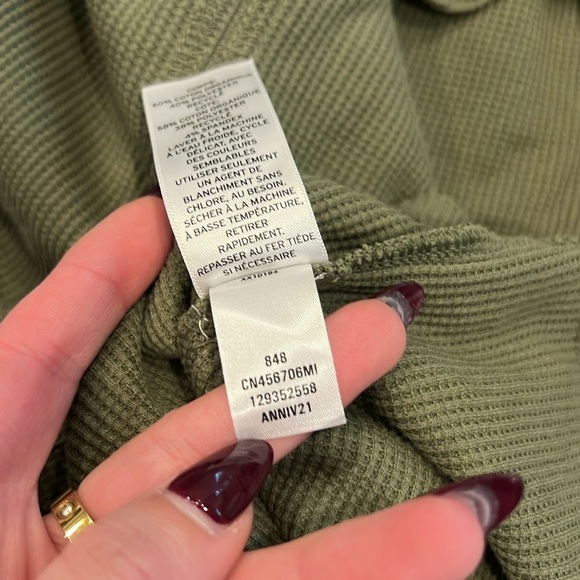 Caslon Organic Cotton Blend Split Neck Thermal Top Green Sorrel XXS - Picture 12 of 12